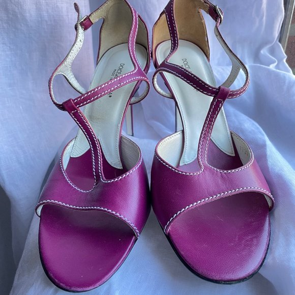 Dolce and Gabbana Leather T-Strap Sandals 39,5 - Picture 1 of 13